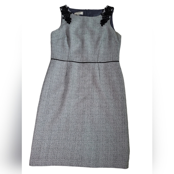 Kasper Dress. White/Grey/Black Tweed style. Lace shoulders. Size 12 - Picture 6 of 8